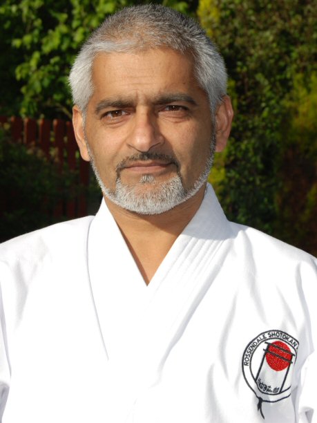 Sensei Asif Alvi&#39;s start in karate coincided with start of his degree course in 1987 after seeing an impressive karate demonstration during the fresher&#39;s ... - Sensei-Asif-Alvi